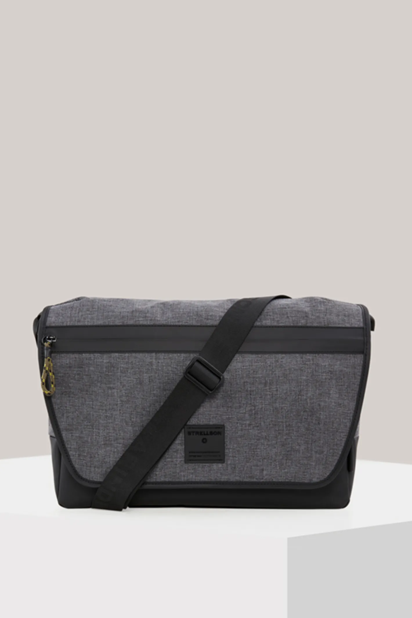 Strellson Messenger Bag Northwood Dorian, grau meliert